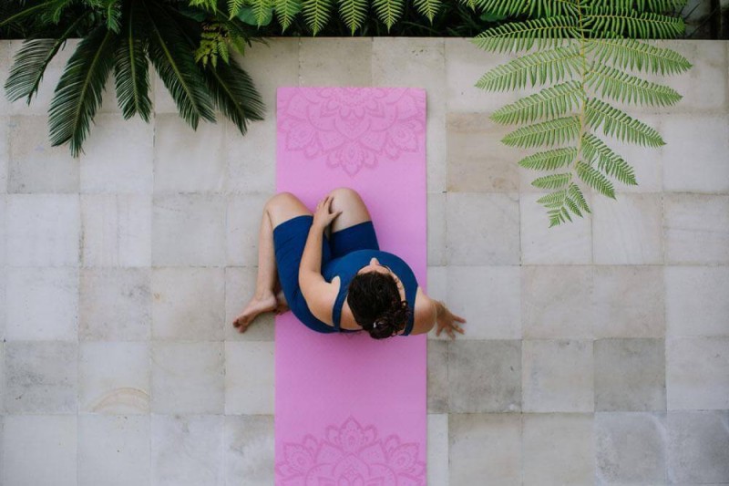 Mata do jogi Yoga Design Lab Flow 6 mm - Pure Mandala Rose