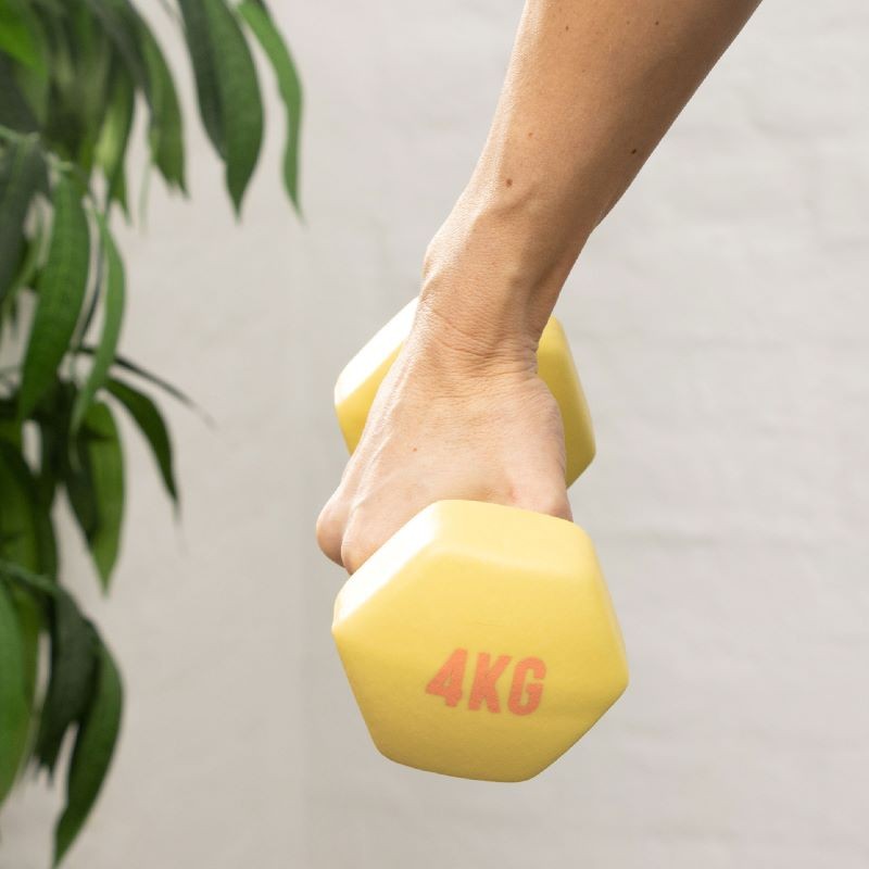9568