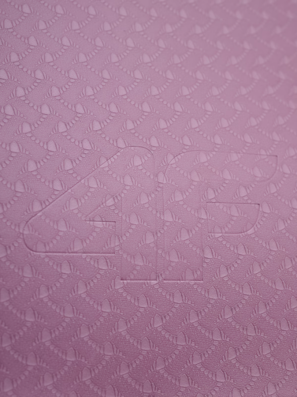 Mata do jogi 4F 4 mm- fioletowa