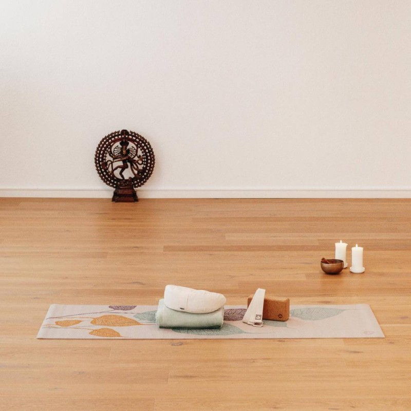 Mata do jogi Bodhi Leela 4,5mm z liśćmi