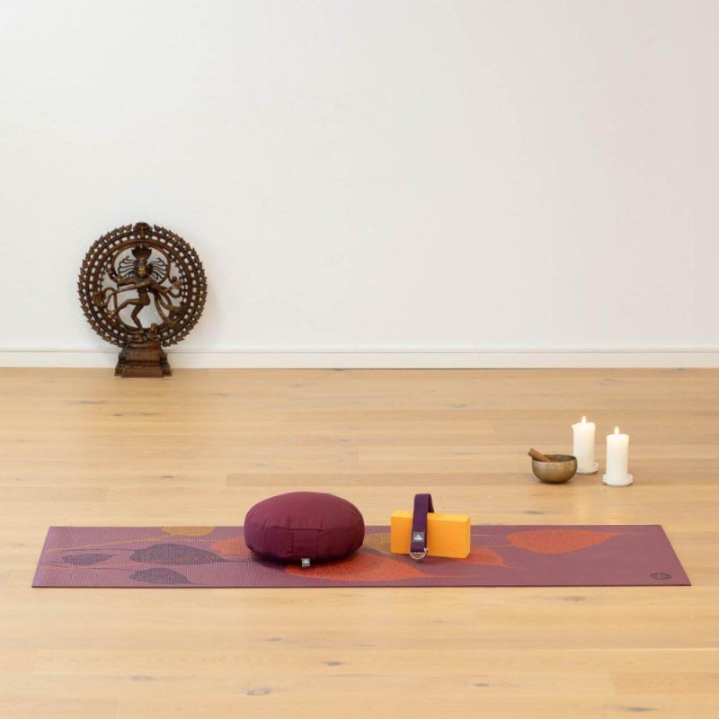 Mata do jogi Bodhi Leela 4,5mm - fioletowa z liśćmi