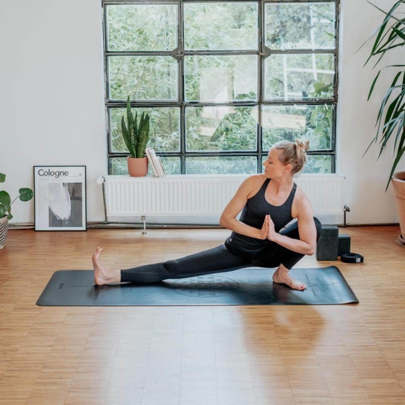 Mata do jogi Bodhi Phoenix 4mm - czarny