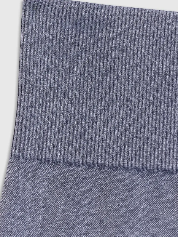 Legginsy push-up do jogi i pilatesu bezszwowe z wysokim stanem 4F - Granatowy