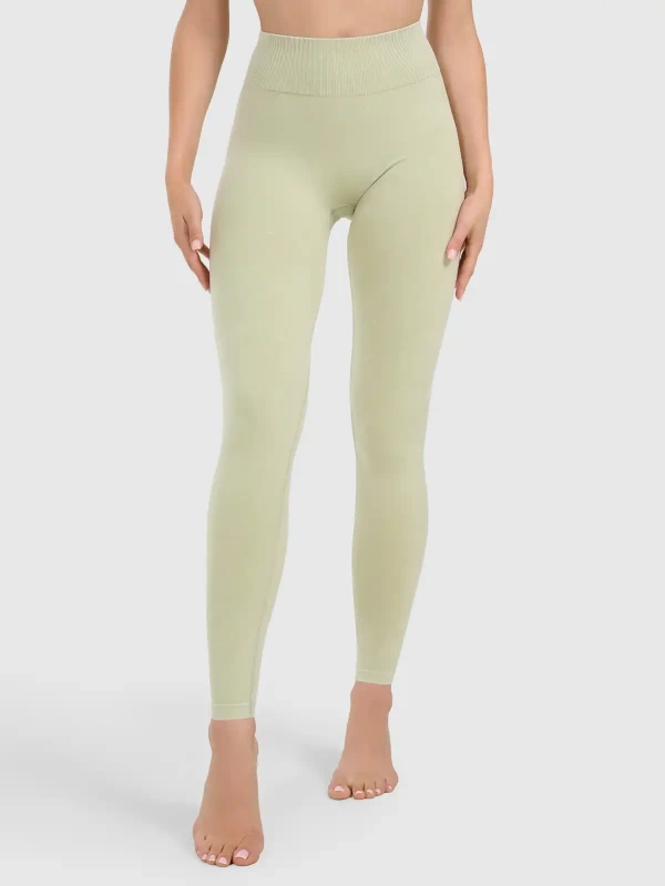 Legginsy push-up do jogi i pilatesu bezszwowe z wysokim stanem 4F - Zielony