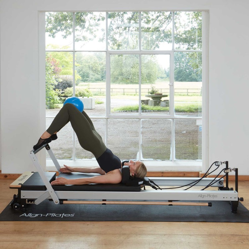 Piłka do pilatesu Pilates Align 30.5 cm szary