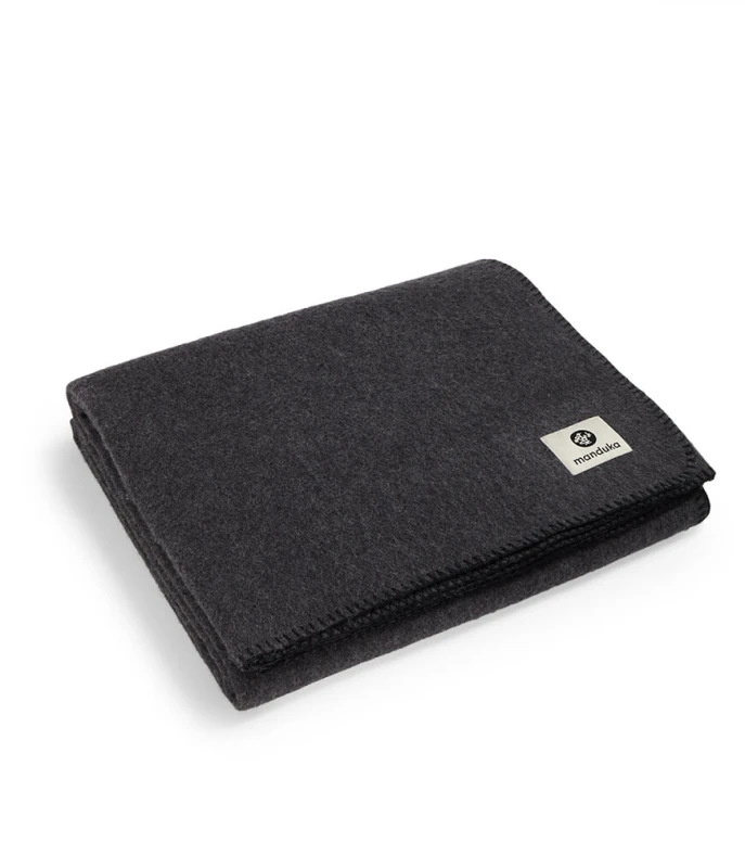 Wełniany koc do jogi Manduka Essential Wool Blanket - Thunder
