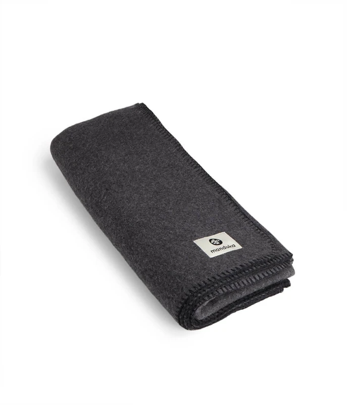 Wełniany koc do jogi Manduka Essential Wool Blanket - Thunder