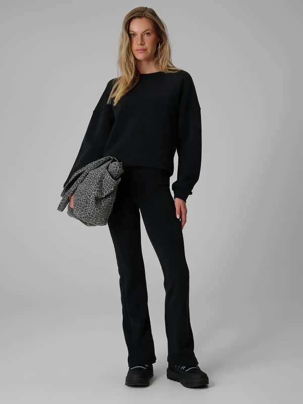 Damskie legginsy z rozszerzanymi nogawkami 4F