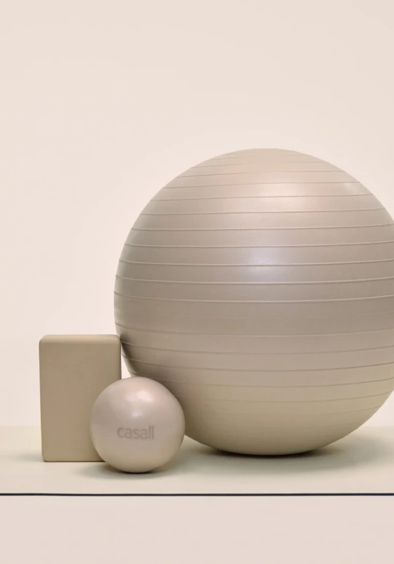 Piłka treningowa CASALL Exercise Ball 18 cm, 1 kg - beżowy