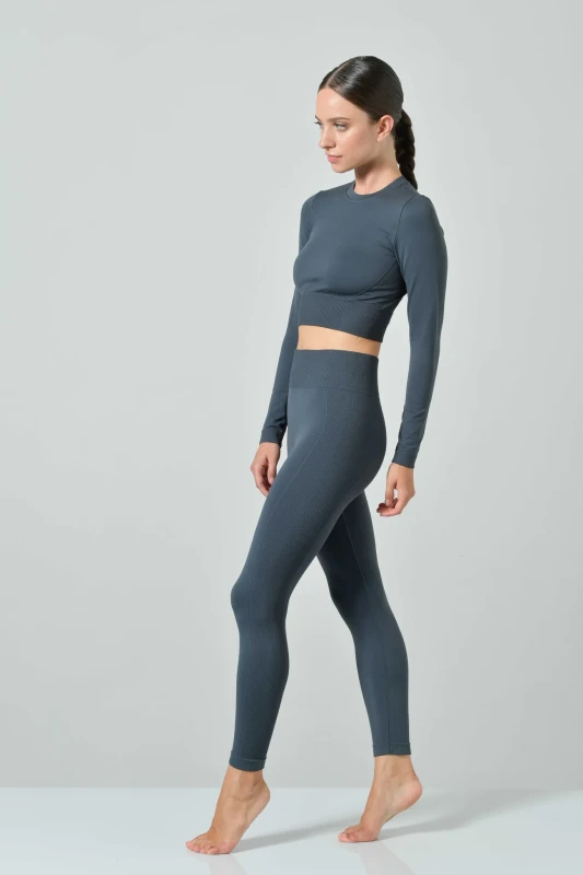 Damskie legginsy Omm Yoga by Risalti Ilena granatowe