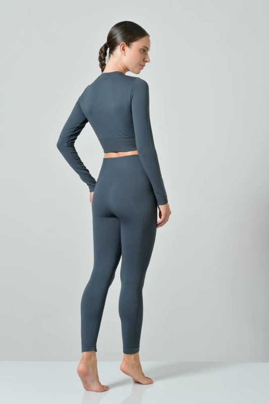 damskie-legginsy-omm-yoga-by-risalti-ilena-granatowe