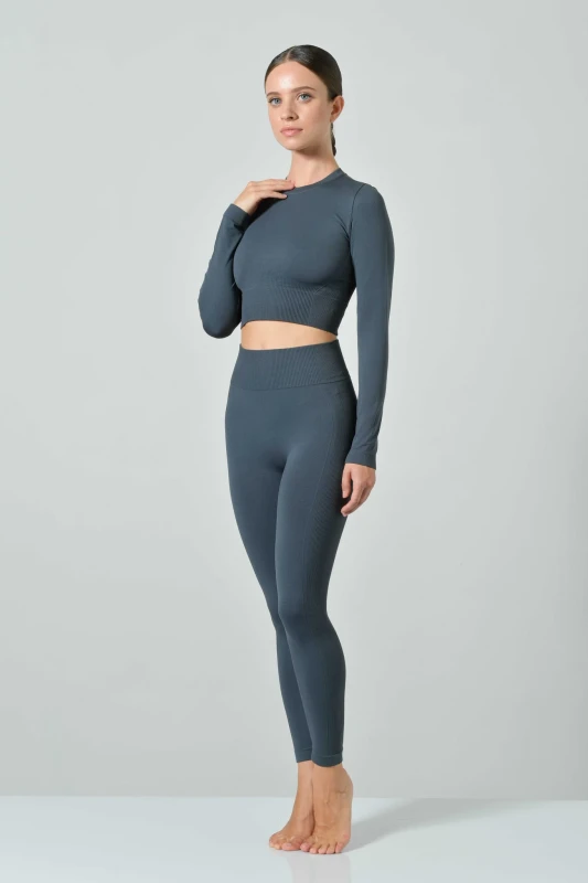 damskie-legginsy-omm-yoga-by-risalti-ilena-granatowe