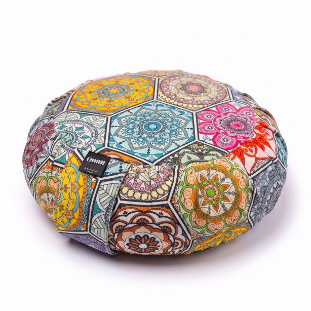 zestaw-poduszka-do-medytacji-walek-do-jogi-mandala